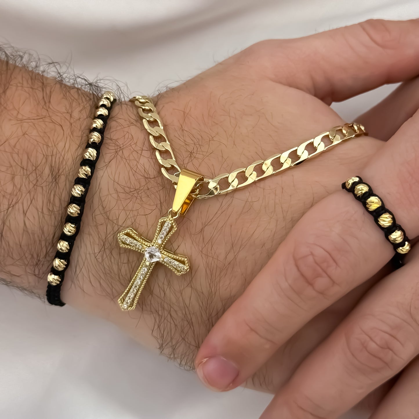Cadena Tejido Cubana de Hombre de 60cm de 5mm de Grosor + Cruz Trébol de Micro Circones + Juego de Pulsera Tejida balin italiano + Anillo Tejido Ajustable de 4mm de Grosor en Oro Laminado 18k con Garantia de por vida