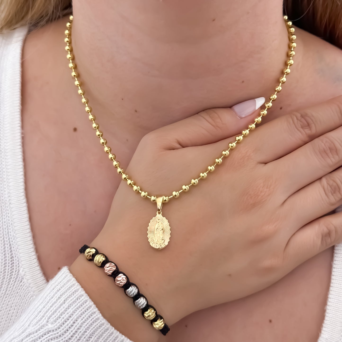 Conjunto de Cadena Tejido Militar de Dama de 45cm + Virgen de Guadalupe + Pulseras Balin italiano de Oros en Oro Laminado 18k con Garantía de por vida
