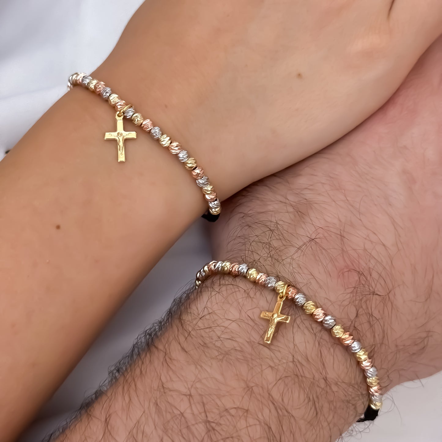 Pulseras para Parejas de 3 Oros en Balin Italiano con cruz cristo Madero Proteccion en Oro Laminado 18k con Garantia de por vida
