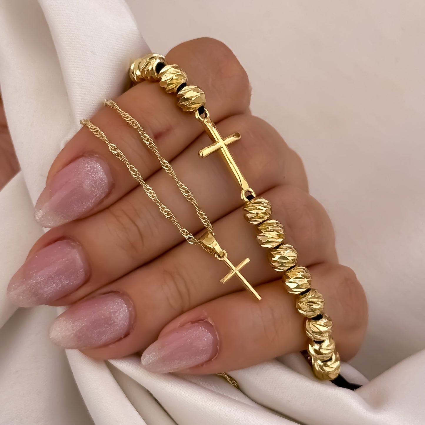 Cadena Tejido Singapur de Dama de 45m + Dije Cruz Mini + Pulsera Balin Italiano con Herraje Cruz en Oro laminado 18k con Garantía de por vida
