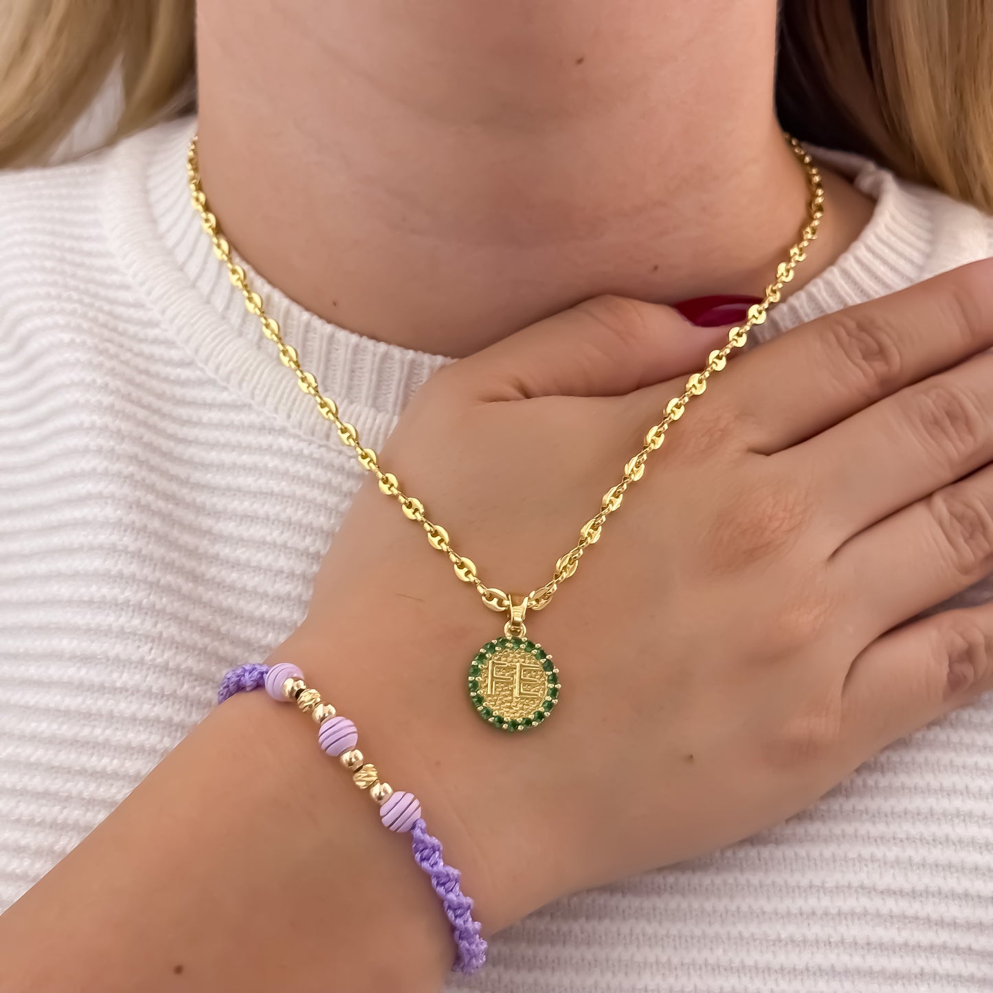 Cadena Tejido Gucci de Dama de 45cm de 3mm + Dije de Fe con Micro circones Verde Esmeralda + Pulsera Hilo Mora en Balin Italiano en Oro Laminado 18k con Garantia de por vida