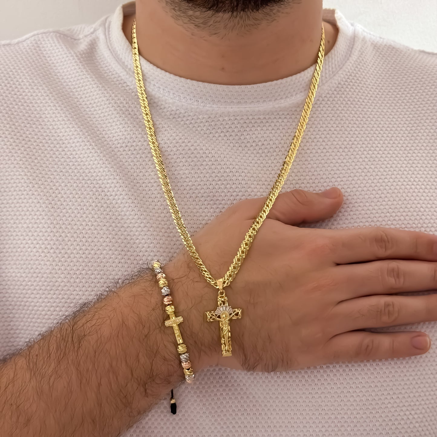 Cadena Cubana Cruzada de 60cm de 5mm + Cruz Cristo Madero + Pulsera de Cruz de 3 Oros en Balin Italiano en Oro Lamiando 18k con Garantia de por vida
