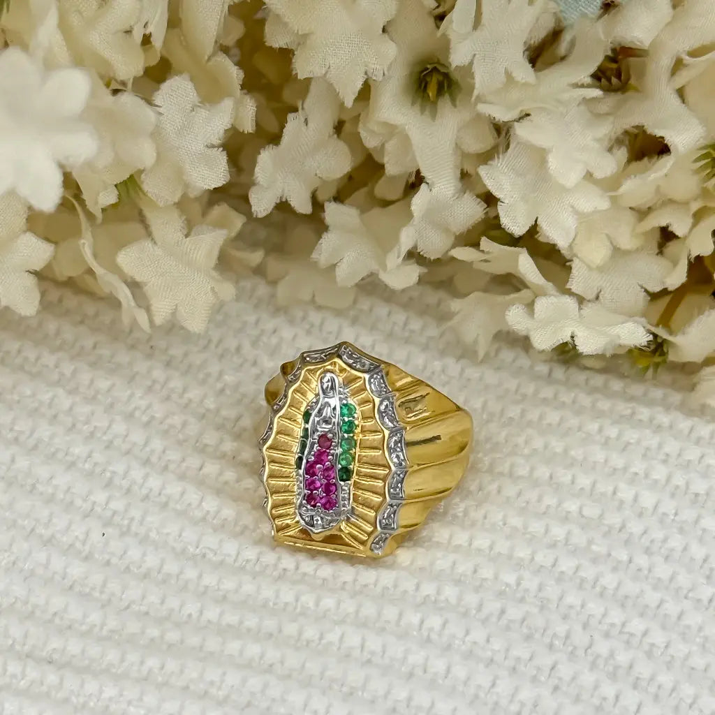 Anillo de Virgen Guadalupe Tallada con Micro Circones en Oro Laminado 18k con Garantia de por vida Talla Ajustable