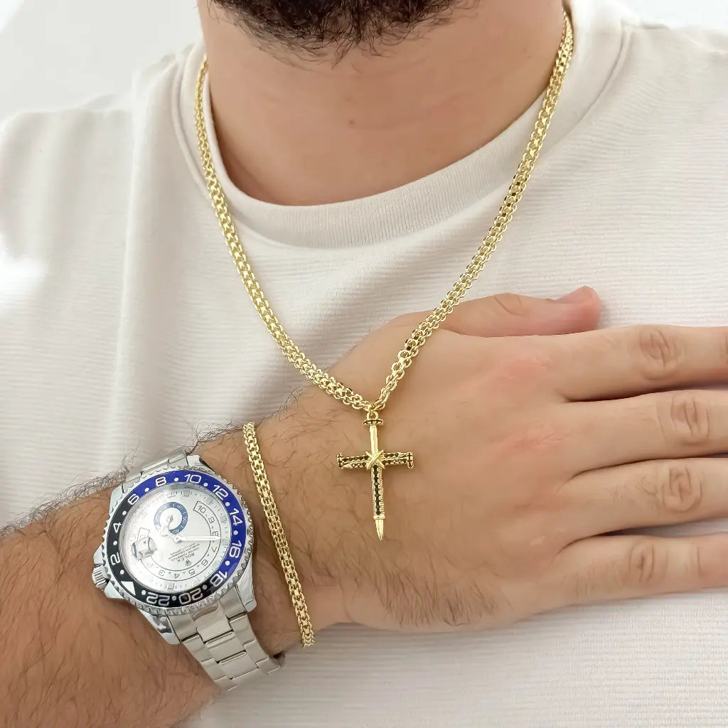 Cadena Tejido Chino hombre 60cm + Cristo Cruz Clavo circones negro + pulsera 20cm en Oro Laminado 18k + Reloj Rolex de Alta gama con Garantia