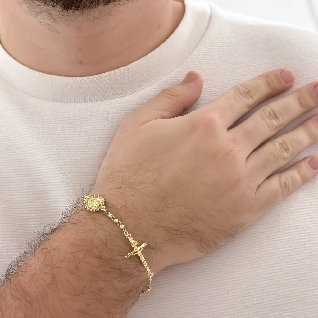 Pulsera Doble proteccion de Virgen Guadalupe con circones + Cristo Madero Proteccion de toda las Malas Energias en Oro Laminado 18k con Grantia de por vida