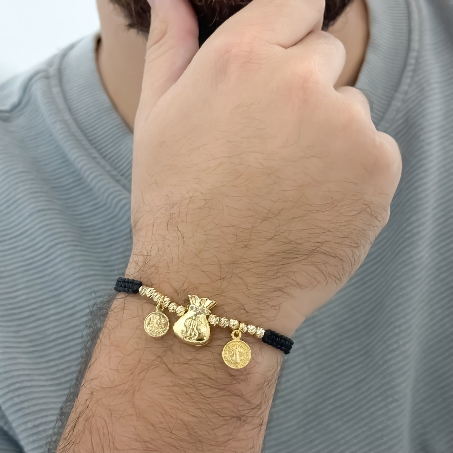 Pulsera  de Abudancia y Proteccion San Benito y San Miguel en Oro Laminado 18k con Garantia de por vida